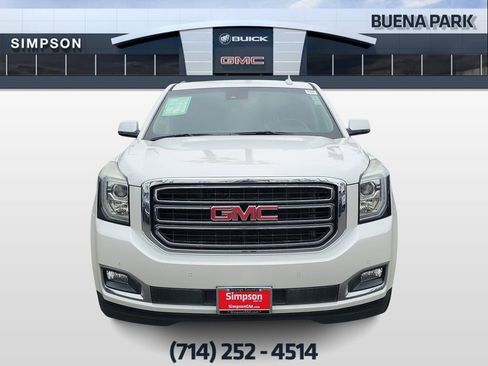 Used 2017 GMC Yukon XL SLT w/ Open Road Package RWD image 3