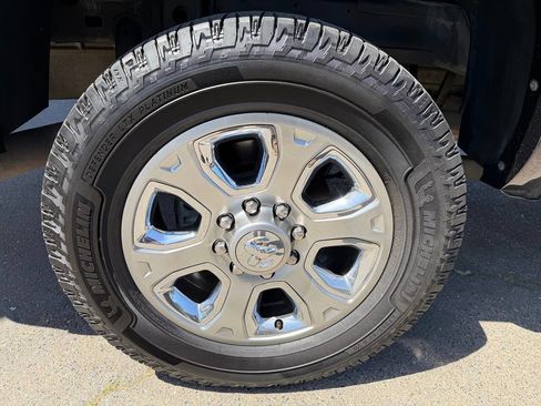 Used 2016 RAM 2500 Laramie image 32