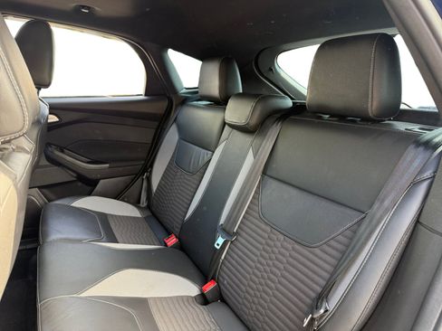 Used 2017 Ford Focus ST w/ Equipment Group 401A image 13