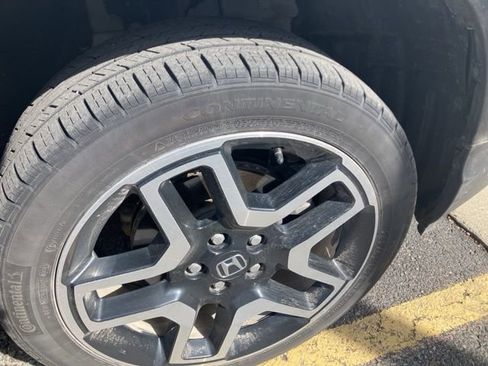 Used 2023 Honda Passport Elite image 14