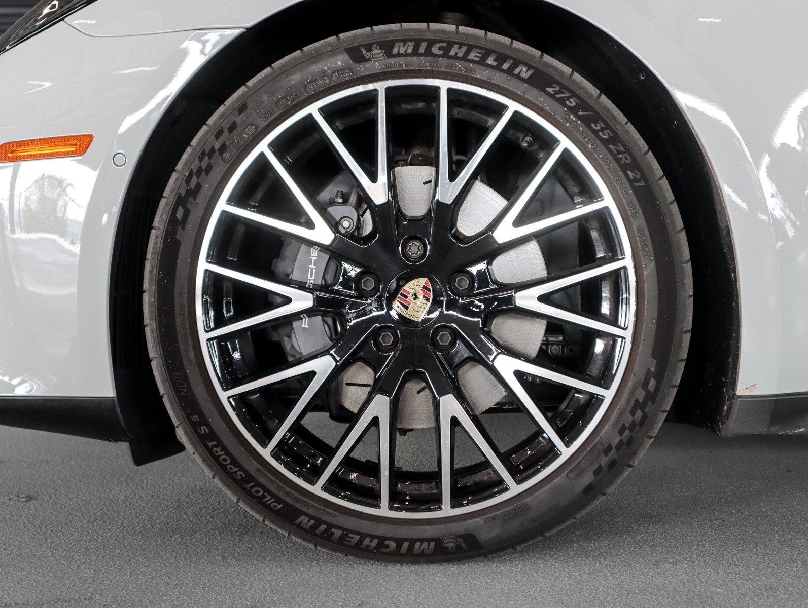 Certified 2024 Porsche Panamera RWD image 13