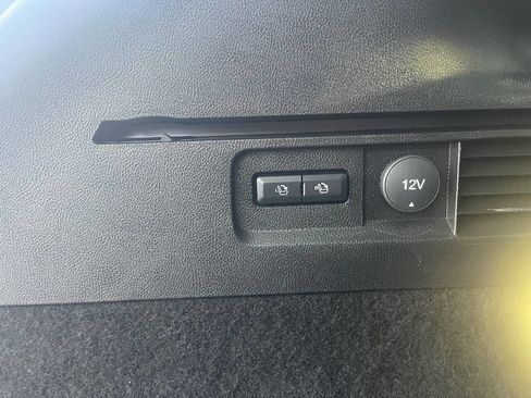 Used 2016 Lincoln MKX Reserve w/ Equipment Group 102A image 25