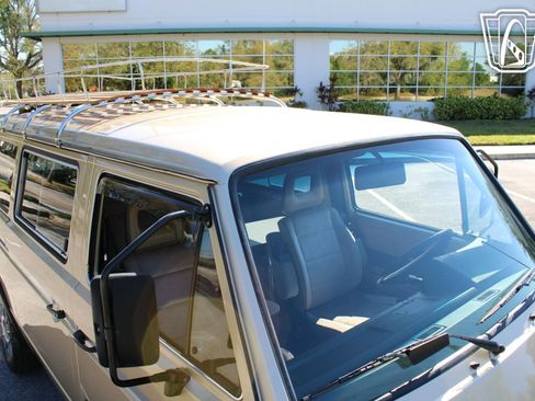 Used 1987 Volkswagen Vanagon RWD image 29