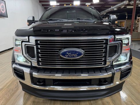 Used 2020 Ford F450 King Ranch w/ King Ranch Ultimate Package AWD/4WD image 2