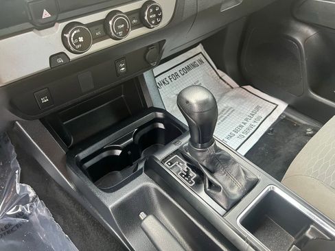 Used 2018 Toyota Tacoma SR RWD image 16