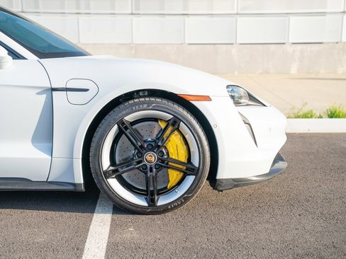 Certified 2024 Porsche Taycan Turbo S AWD/4WD image 9