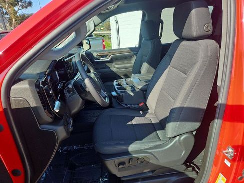 Used 2022 Chevrolet Silverado 1500 LT RWD image 18
