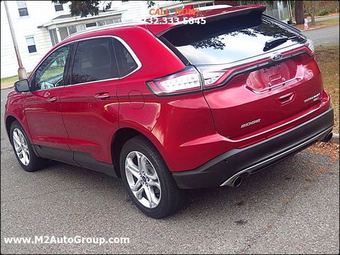 Used 2018 Ford Edge Titanium w/ Technology Package image 21