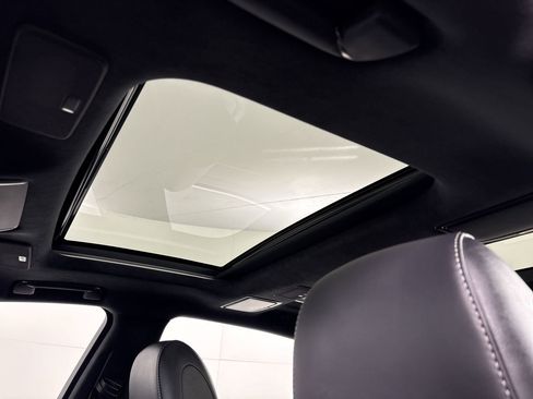 Used 2021 Lexus LS 500 AWD w/ Interior Upgrade Package image 25