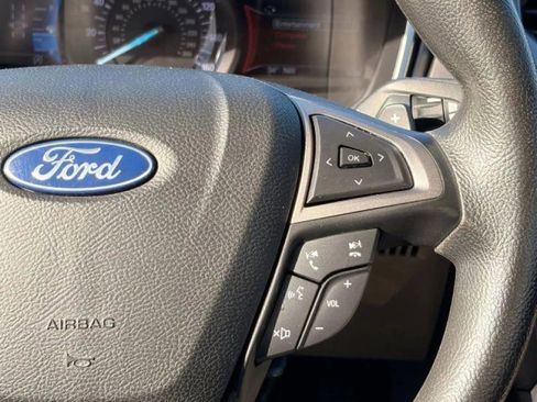 Used 2019 Ford Fusion SE image 24