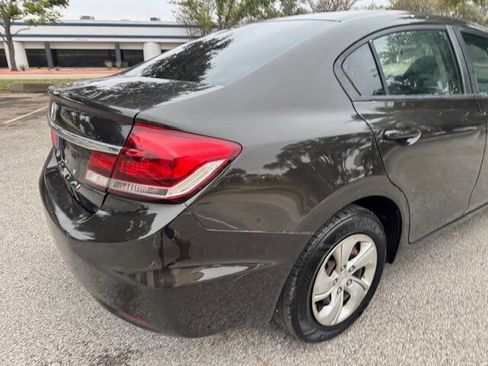 Used 2013 Honda Civic LX image 10