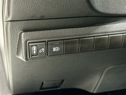 Used 2024 Toyota Corolla LE image 10