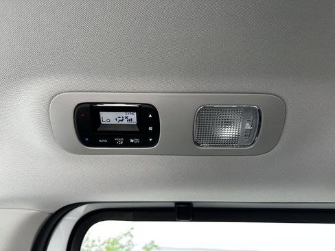 Certified 2026 Honda Odyssey EX-L image 23