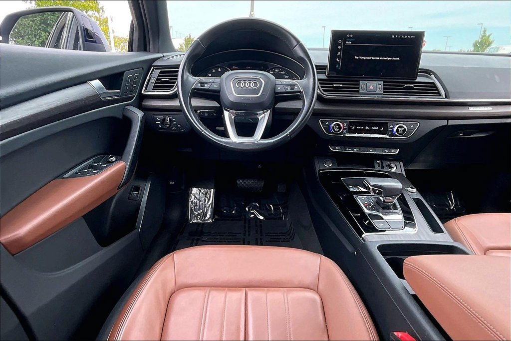 Used 2023 Audi Q5 2.0T Premium w/ Convenience Package AWD/4WD image 17