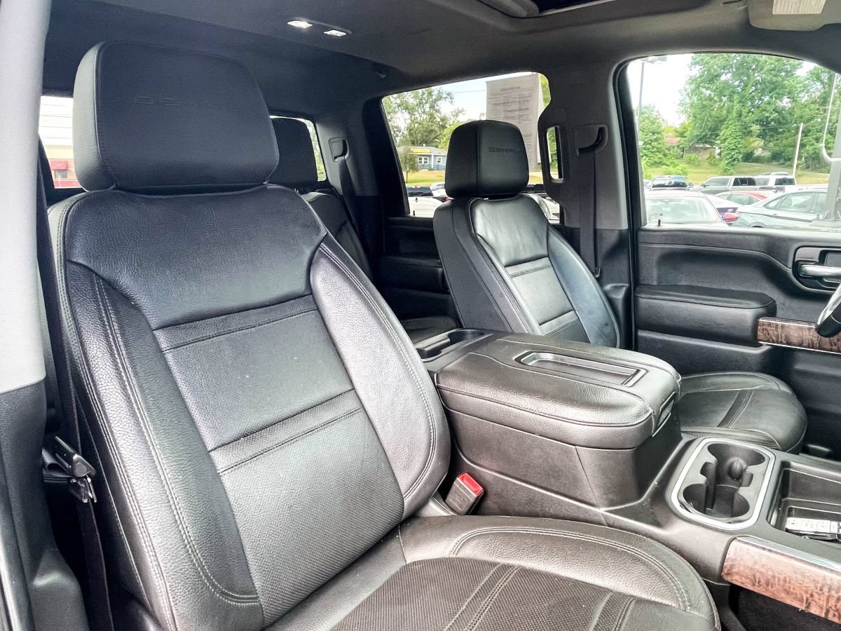 Used 2021 GMC Sierra 3500 Denali w/ Denali Ultimate Package AWD/4WD image 10
