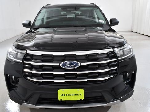 New 2025 Ford Explorer Active w/ Active Comfort Package image 3