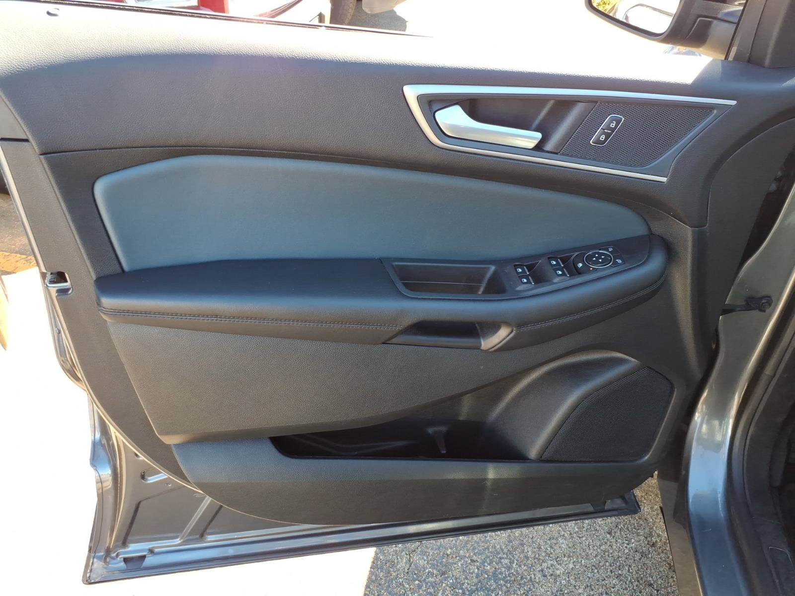 Certified 2024 Ford Edge SEL w/ Sport Appearance Package AWD/4WD image 14
