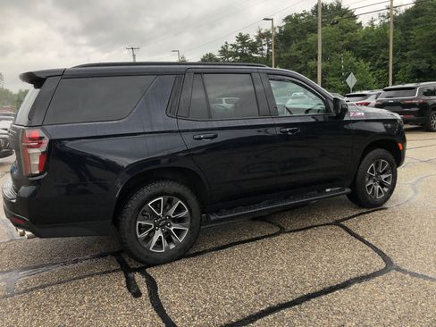Used 2023 Chevrolet Tahoe Z71 w/ Z71 Off-Road Package AWD/4WD image 3