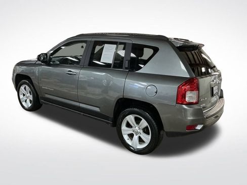 Used 2012 Jeep Compass Latitude w/ Sun/Sound Group image 3