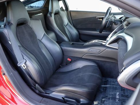 Used 2018 Acura NSX AWD/4WD image 38