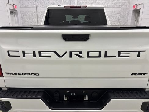 Used 2025 Chevrolet Silverado 1500 RST AWD/4WD image 5