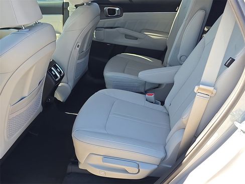 New 2026 Kia Sorento SX image 19