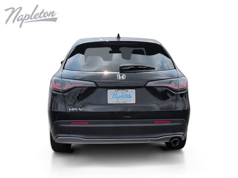 Used 2023 Honda HR-V Sport image 4