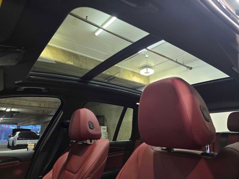 Used 2024 BMW X3 xDrive30i w/ Premium Package image 27