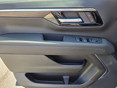 New 2026 Chevrolet Tahoe LS AWD/4WD image 10