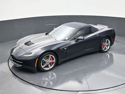 Used 2014 Chevrolet Corvette Stingray Convertible w/ 3LT Preferred Equipment Group RWD image 12