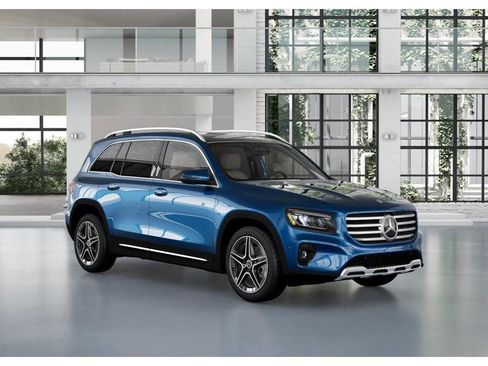 New 2026 Mercedes-Benz GLB 250 4MATIC image 11