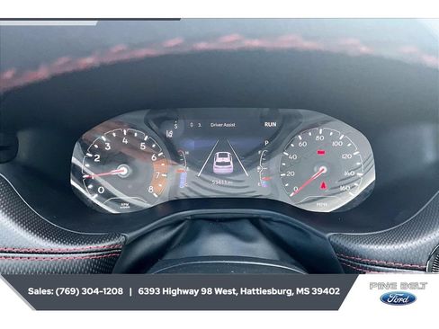 Used 2024 Jeep Compass Trailhawk AWD/4WD image 14
