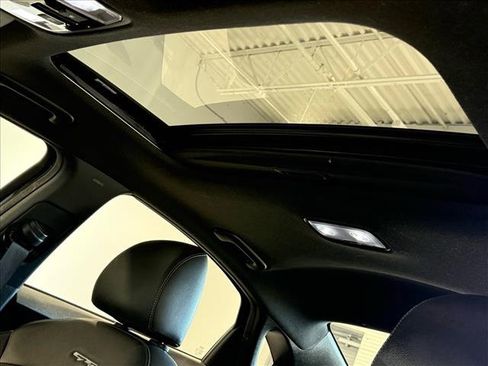 Used 2023 Kia Forte GT-Line w/ GT-Line Premium Package image 17