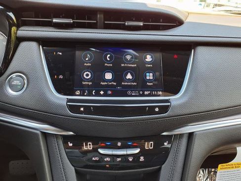 New 2026 Cadillac XT5 Luxury AWD/4WD image 16