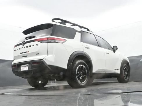 Used 2025 Nissan Pathfinder Rock Creek AWD/4WD image 28
