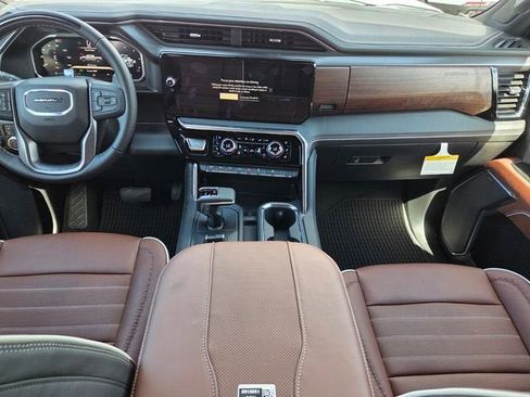 New 2026 GMC Sierra 1500 Denali Ultimate AWD/4WD image 15