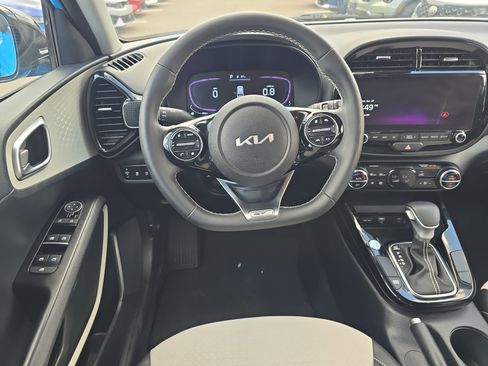 Certified 2024 Kia Soul GT-Line FWD image 13