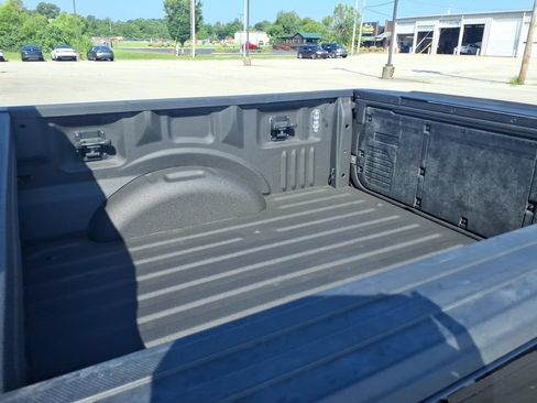 Used 2021 Ford F150 Lariat w/ Max Trailer Tow Package AWD/4WD image 16
