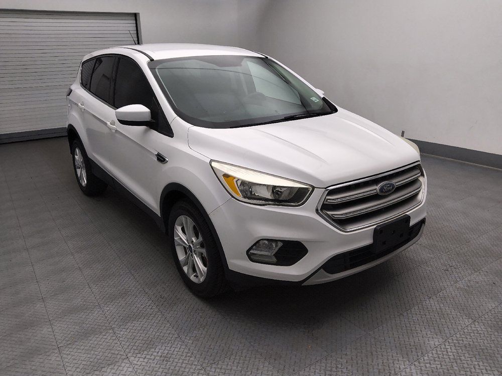 Used 2017 Ford Escape SE FWD image 13