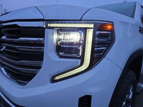 New 2026 GMC Sierra 1500 SLT w/ SLT Premium Package image 6