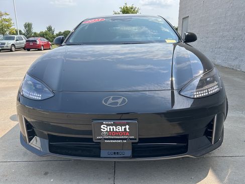 Used 2023 Hyundai Ioniq 6 SEL AWD/4WD image 2