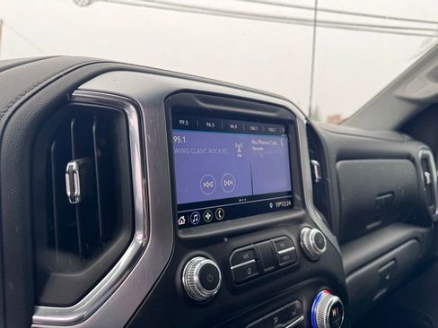 Used 2021 GMC Sierra 3500 SLE w/ SLE Convenience Package image 20