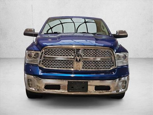 Used 2016 RAM 1500 Laramie w/ Convenience Group AWD/4WD image 2