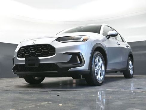 Certified 2025 Honda HR-V LX image 32