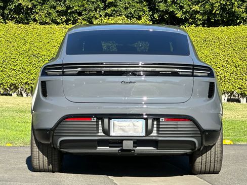 New 2025 Porsche Macan Turbo Electric image 7