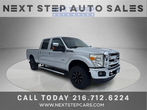 Used 2011 Ford F250 Lariat w/ Lariat Interior Pkg image 1