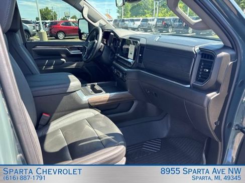 Used 2025 Chevrolet Silverado 2500 LT w/ Trail Boss Package AWD/4WD image 28