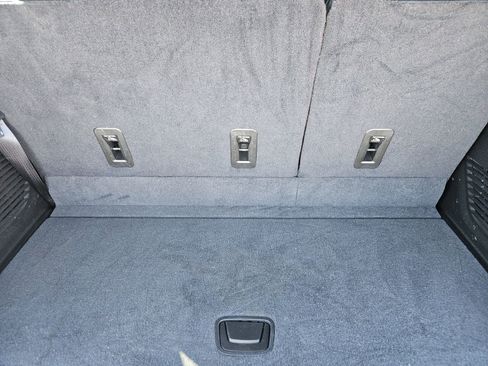 Used 2021 Chevrolet Tahoe RST w/ Luxury Package image 35