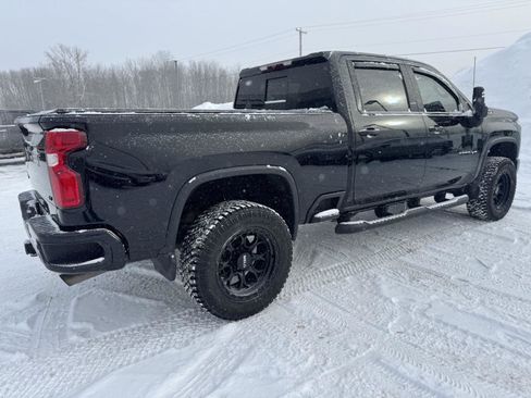 Used 2024 Chevrolet Silverado 3500 LT w/ Midnight Edition image 16