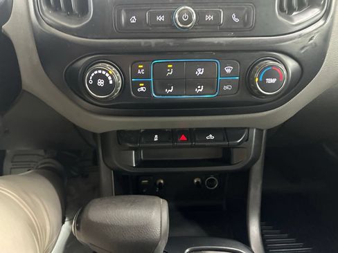 Used 2017 Chevrolet Colorado W/T RWD image 45